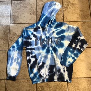 Mama Tie Dye Sweashirt